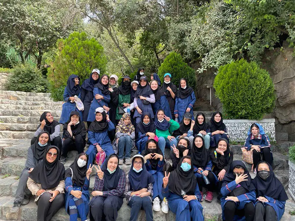 دبیرستان دخترانه غیردولتی سلام سبز