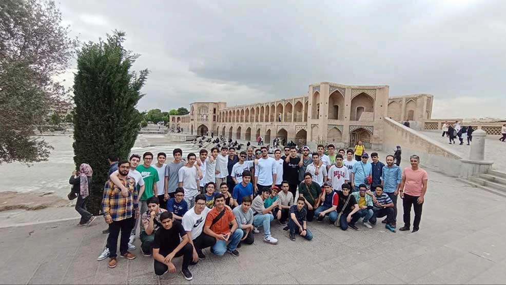 دبیرستان پسرانه غیردولتی سلام ایران زمین