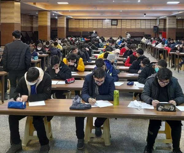 دبیرستان پسرانه غیردولتی علامه طباطبائی واحد ادونس