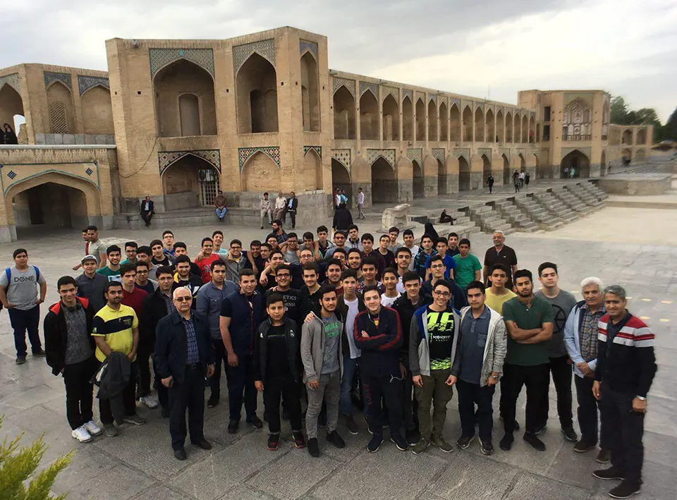 دبیرستان پسرانه غیردولتی علامه طباطبائی واحد فاطمی