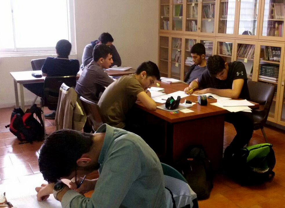 دبیرستان پسرانه غیردولتی علامه طباطبائی واحد کارگر شمالی