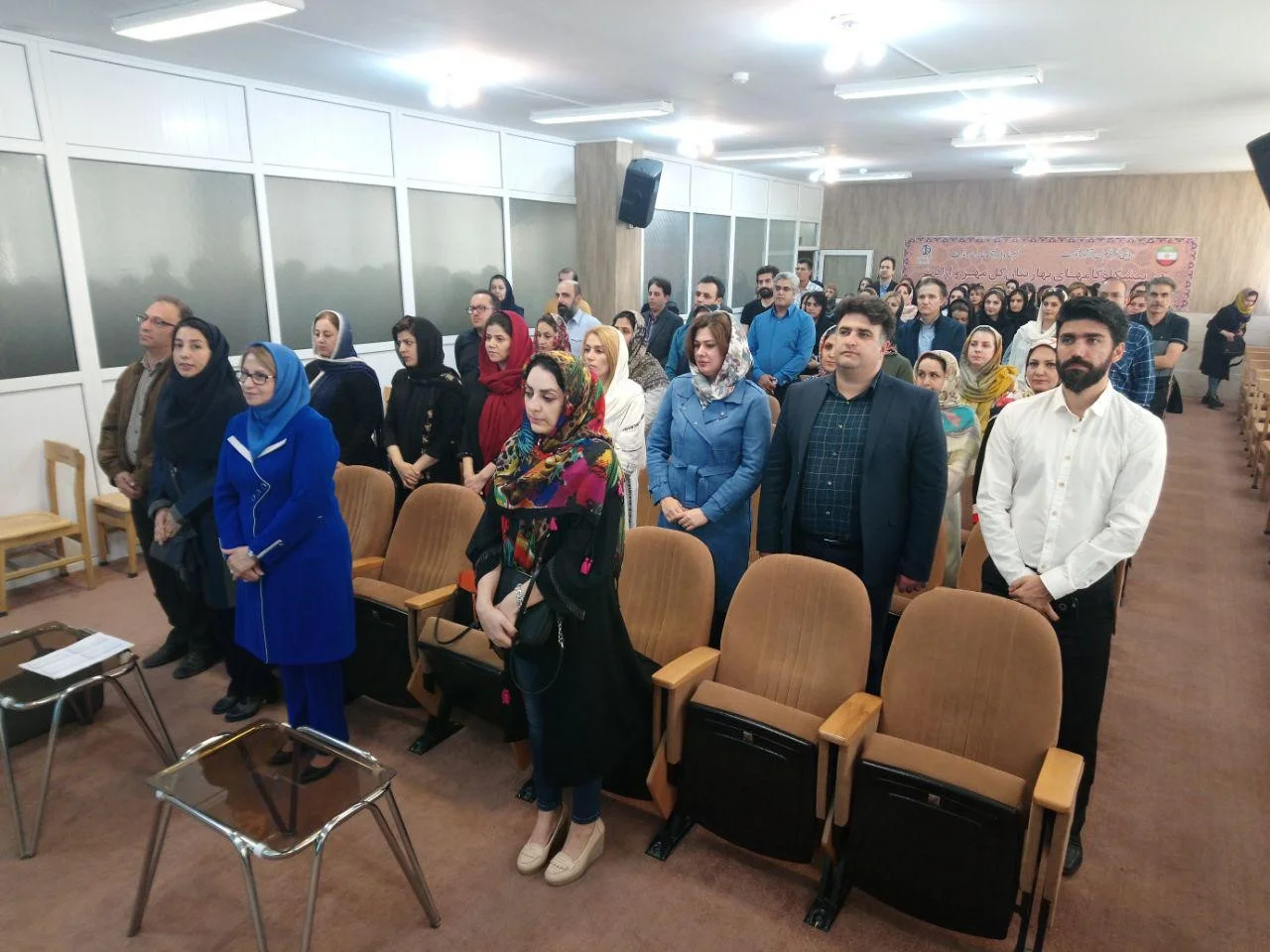 مشارکت اولیا در امور مدرسه مهم است