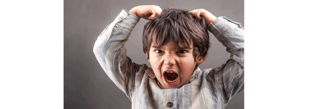 چگونه باید با کودک عصبانی رفتار کرد؟
