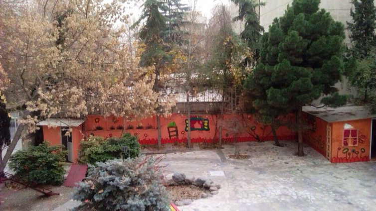 پیش دبستان و دبستان دخترانه دانشجو