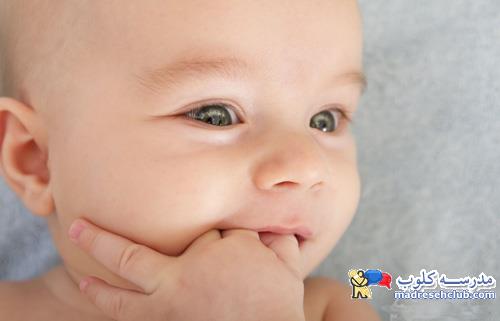 علائم و نشانه های در آمدن اولین دندان کودک