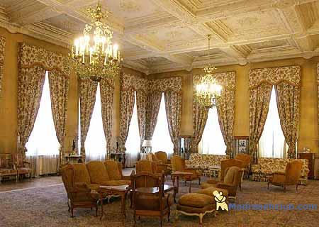 کاخ مروارید مهرشهر کرج