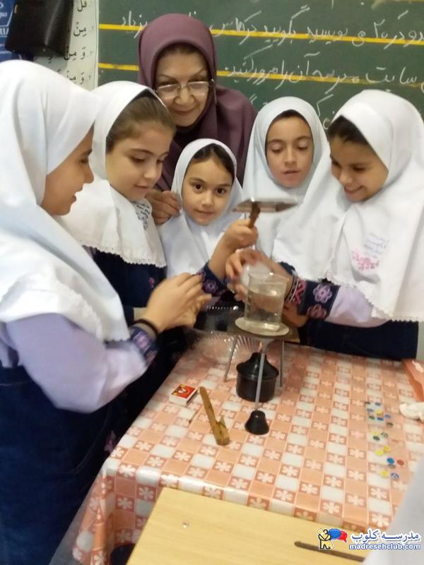پیش دبستانی و دبستان هاجر - منطقه 6