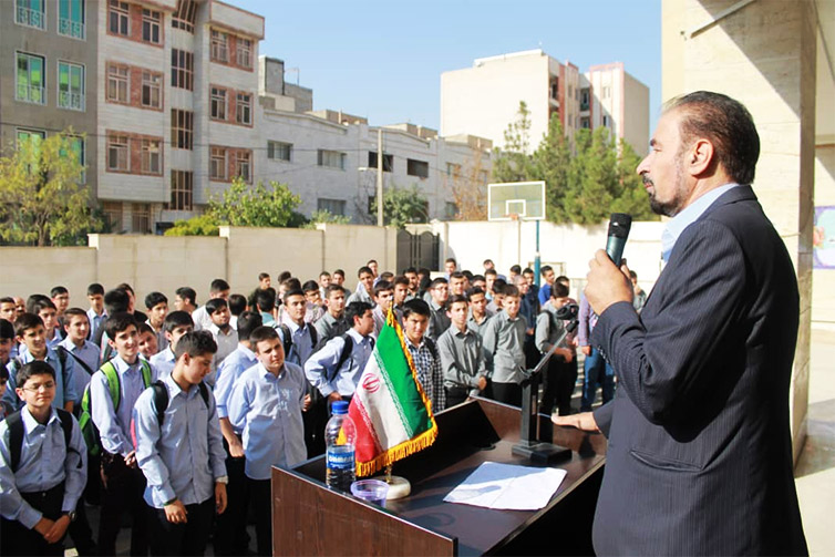 مجتمع آموزشی غیر دولتی (غیرانتفاعی)  پیشگامان