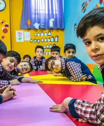 مدرسه فرهنگ، دانش آموزان مقطع پیش دبستانی مدرسه ی پسرانه ی فرهنگ