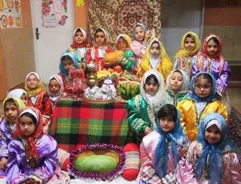 مدرسه هاجر، جشن یلدای دانش آموزان مدرسه ی دخترانه ی هاجر  منطقه ی 6