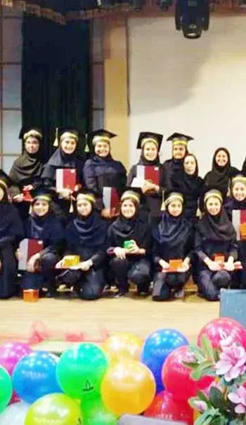 مدرسه ماهور، جشن دانش آموزی در دبیرستان دخترانه غیر دولتی ماهور منطقه 2