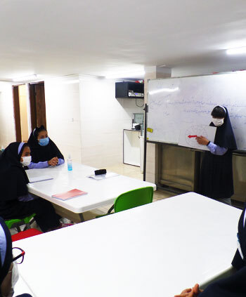مدرسه  نیکا ، مشارکت دانش آموزان مدرسه ی دخترانه ی نیکا منطقه ی 7 در آموزش