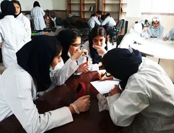 مدرسه ماهور، شرکت در مسابقات دانش آموزان دبیرستان ماهور برای به کار گیری آموخته ها 