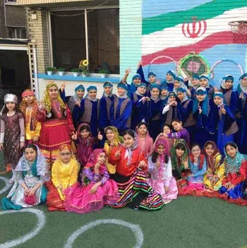 مدرسه مهرآسا، جشن دانش آموزان پیش دبستان و دبستان دخترانه ی مهرآسا