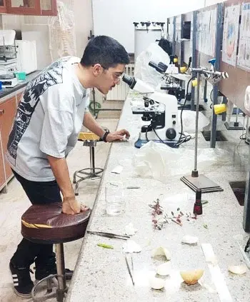 مدرسه علامه طباطبایی (واحد ادونس)، آزمایشگاه مجهز علامه طباطبایی واحد ادونس 