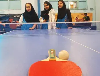 مدرسه علامه طباطبایی واحد یوسف آباد، به گفته دبیرستان دخترانه علامه طباطبایی بازی تنیس مزایای بی شماری برای دانش آموزان دبیرستانی دارد.