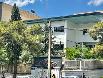 مدرسه آلا، دبیرستان های دخترانه آلا در منطقه 4 آموزش و پروشی تهران