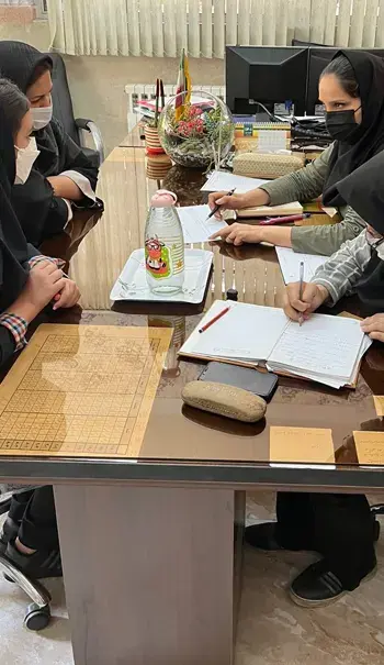 مدرسه آلا، پاسخ دبیرستان آلا به اهمیت برگزاری جلسات مشاوره برای دانش آموزان 