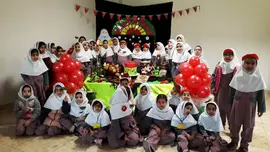 مدرسه  جوانه های علم وفرهنگ، جشن یلدا در پیش دبستان ودبستان غیردولتی دخترانه جوانه های علم وفرهنگ منطقه 4