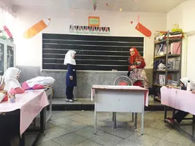 مدرسه زینبیه، نمایش کلاسی در دبستان دخترانه زینبیه 