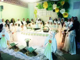 مدرسه زینبیه، عکس  یادگاری جشن تکلیف دبستان دخترانه زینبیه 