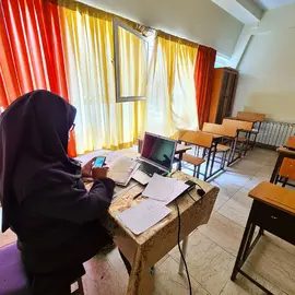 مدرسه بشرا، کلاس آنلاین در مدرسه غیرانتفاعی دخترانه بشرا منطقه 2     