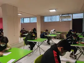 مدرسه مهرآیین، آزمونهای ترم اول 