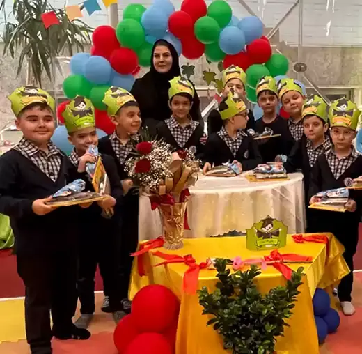 مدرسه بهان، جشن های دبستان بهان پا برجاست